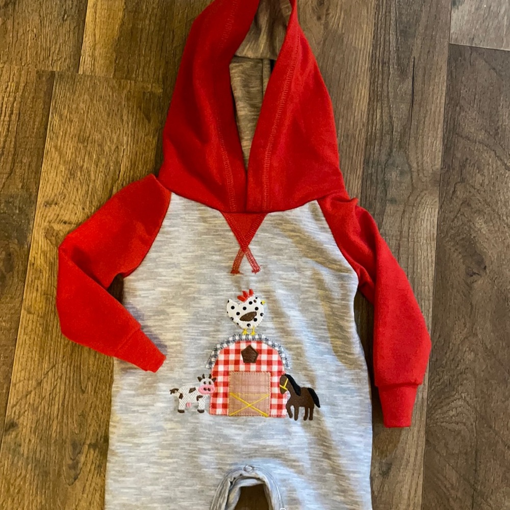 0-3 m farm animal romper